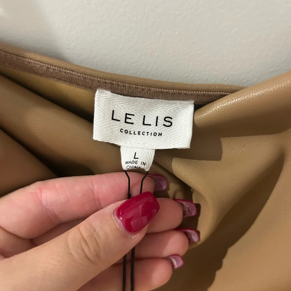 Le Lis Tan Faux Leather Bodysuit - Picture 4 of 4